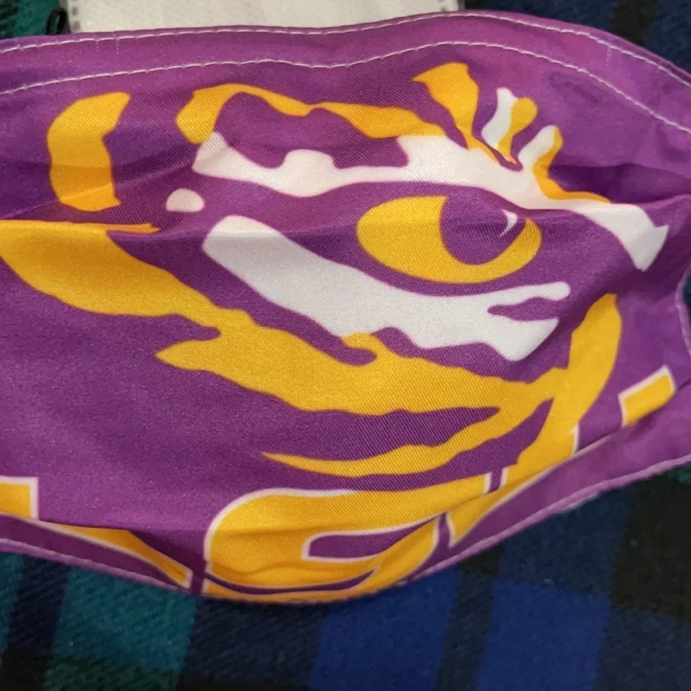 6/$20 New LSU face mask